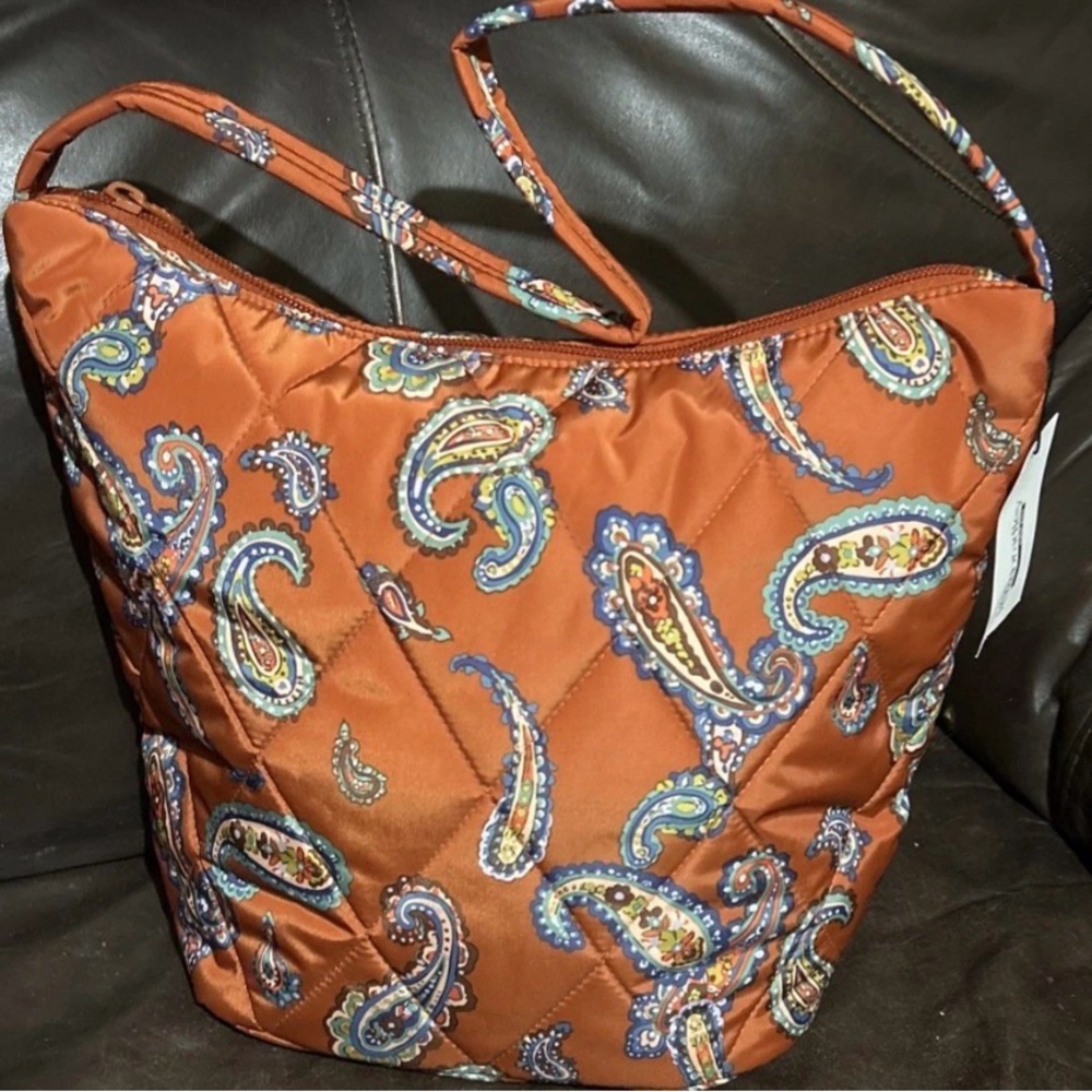 Vera Bradley Women's Vibrant Paisley bag new